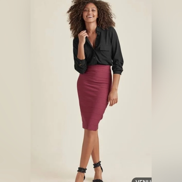 Women's High Waist Tummy Control Pencil Skirt, BACK SLIT. Red wine color. L - Picture 1 of 4